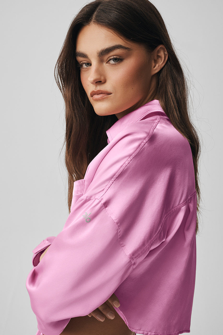 Alo Yoga Silk Luminous Cropped Button Down Long Sleeve - Candy Heart Pink