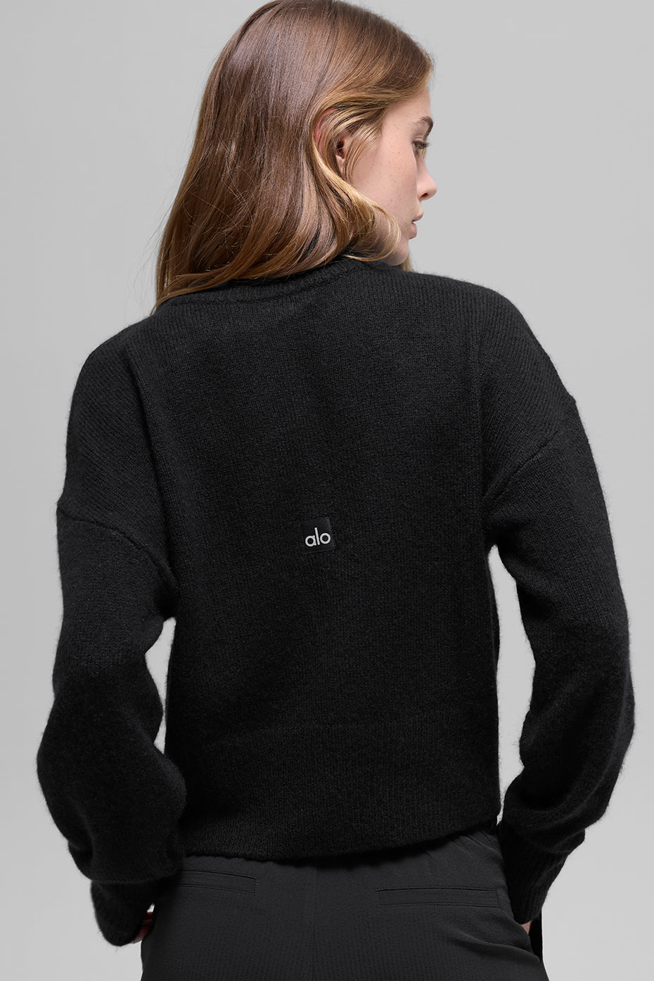 Alo Yoga Wool Cashmere Cropped New Class Crewneck Sweater - Black
