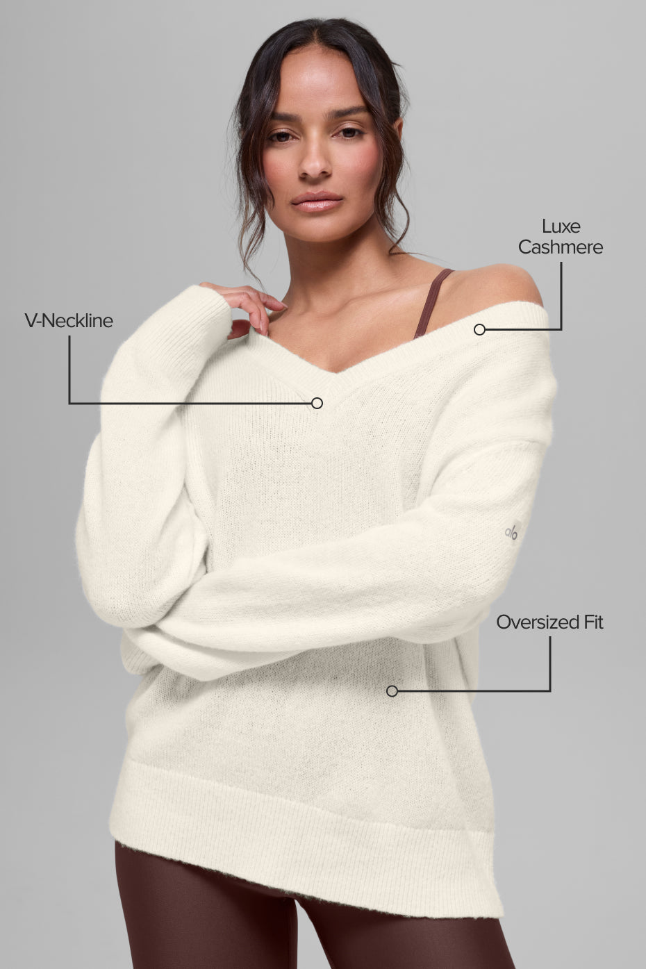 Alo Yoga Wool Cashmere New Class Oversized V-Neck Sweater - Ivory