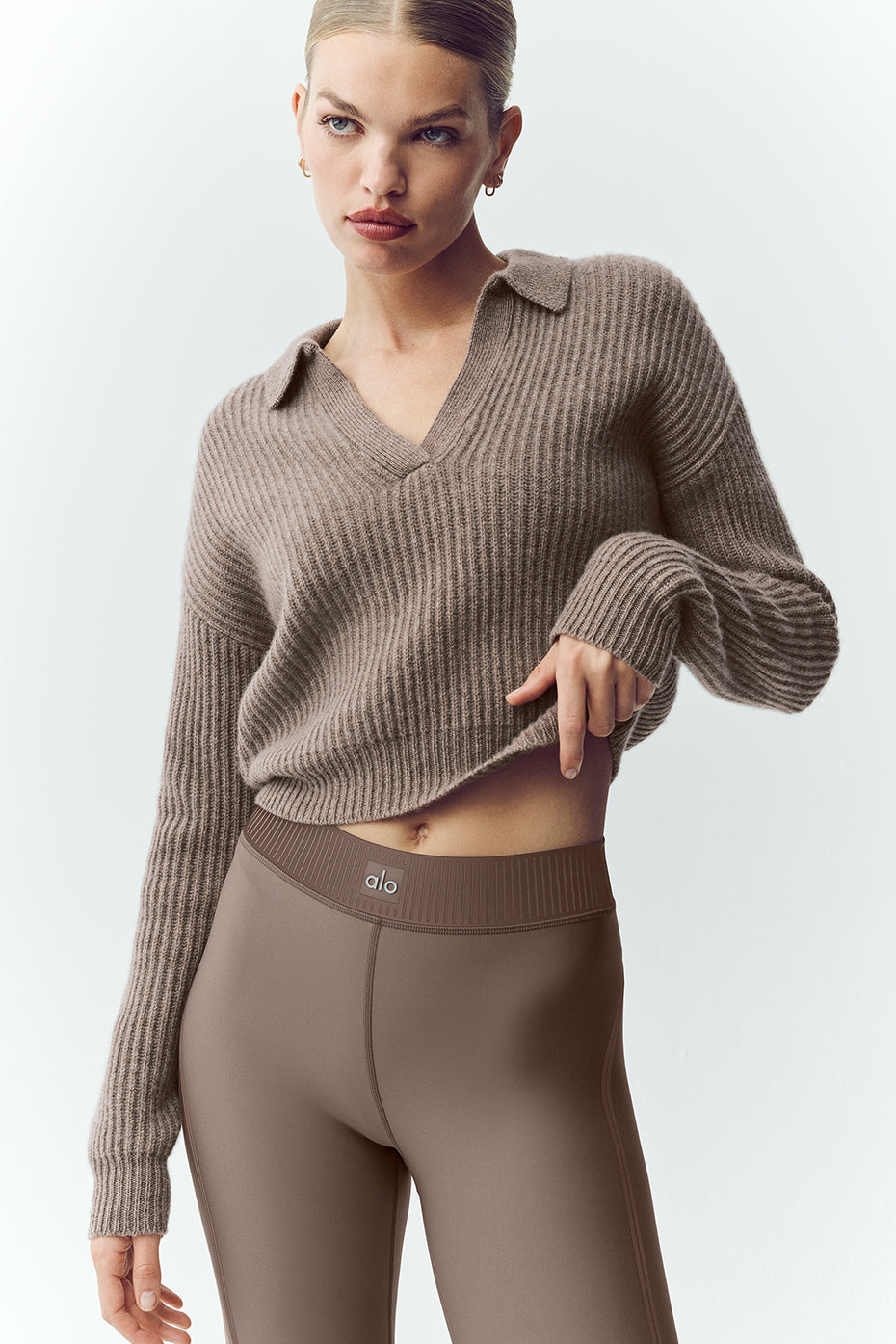 Alo Yoga Cashmere Northstar Polo - Alpine Cocoa Heather