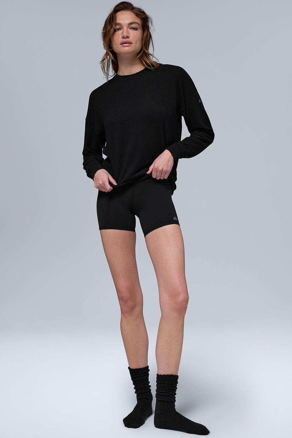 Alo Yoga Soho Pullover - Black