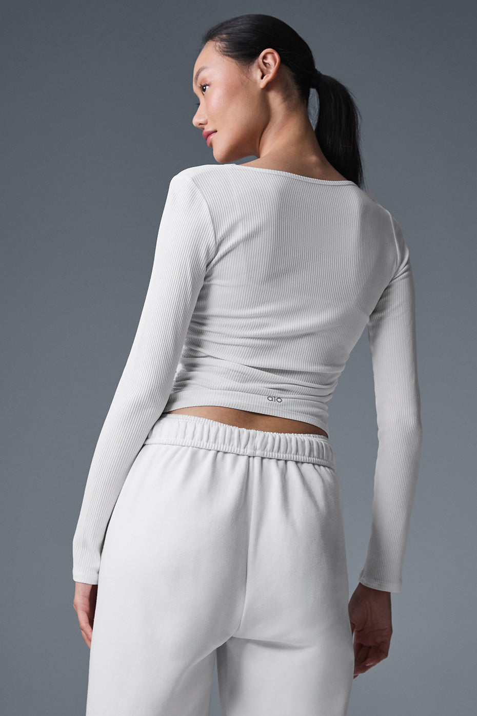 Alo Yoga Gather Long Sleeve - White