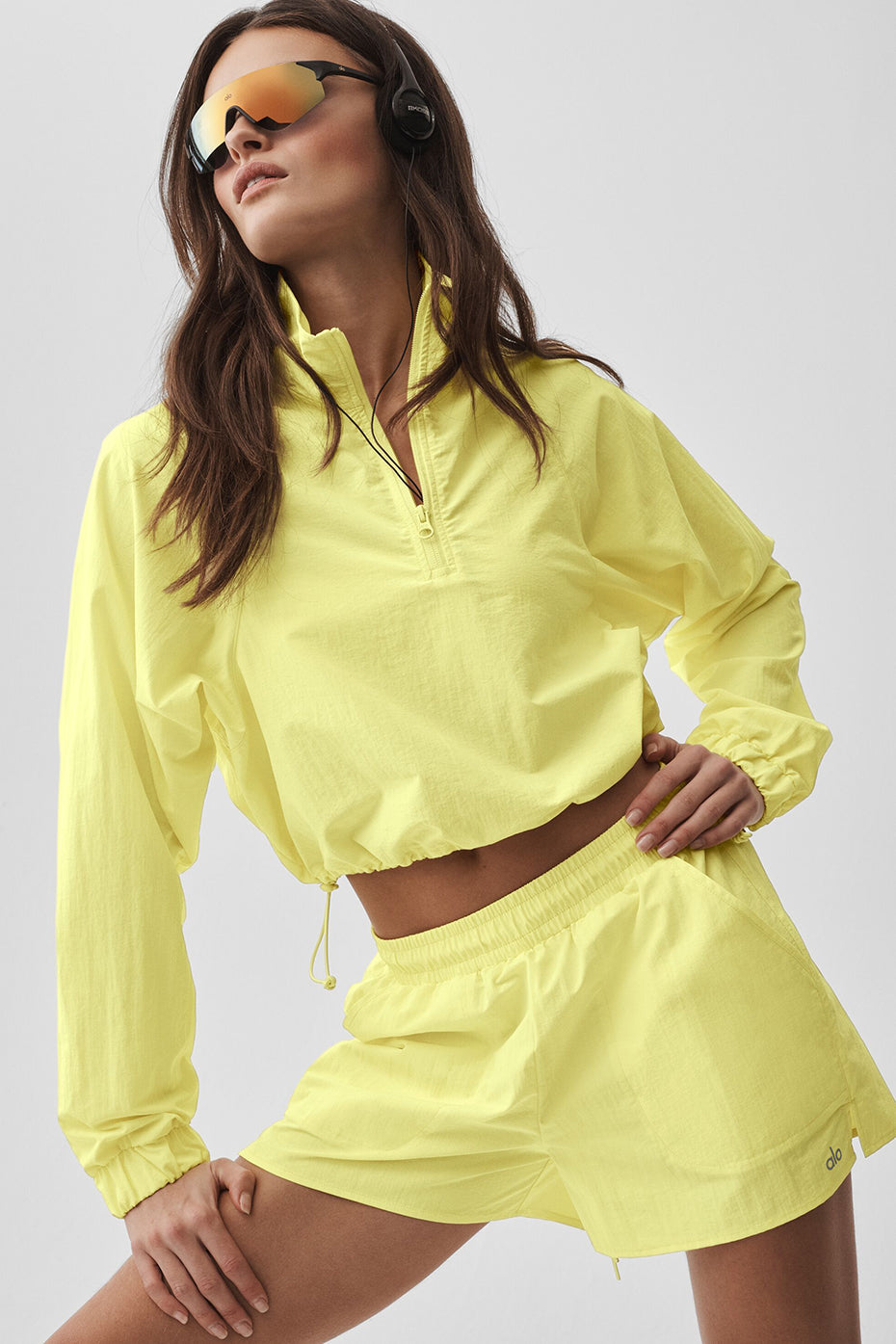 Alo Yoga Cropped 1/4 Zip Alumni Pullover - Sunshine