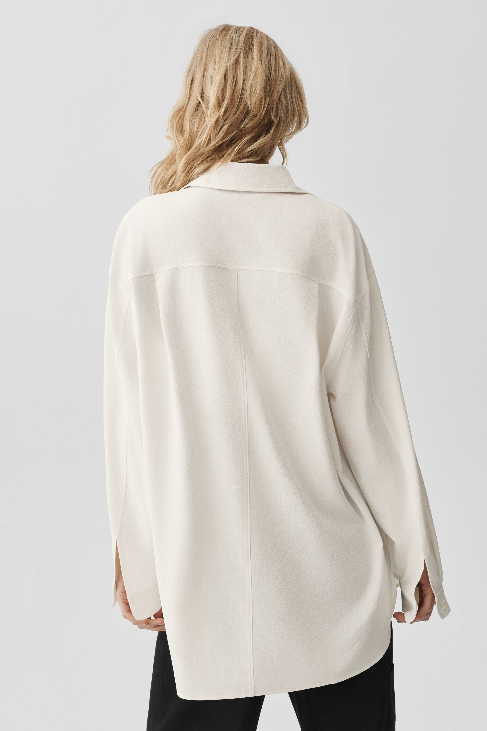 Alo Yoga Dreamscape Button Down Long Sleeve - Ivory