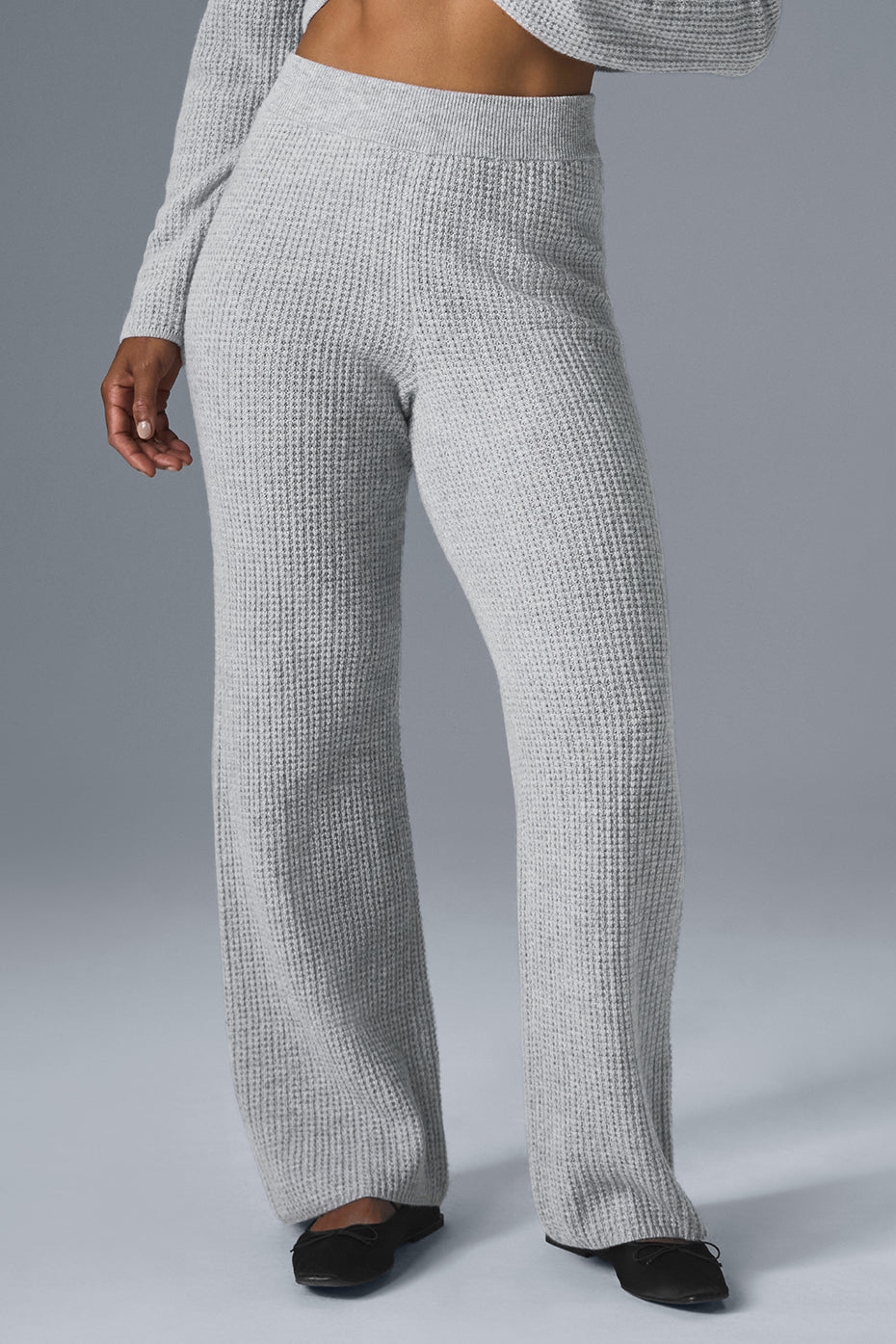 Alo Yoga Cashmere High-Waist Plush Waffle Pant - Athletic Heather Grey