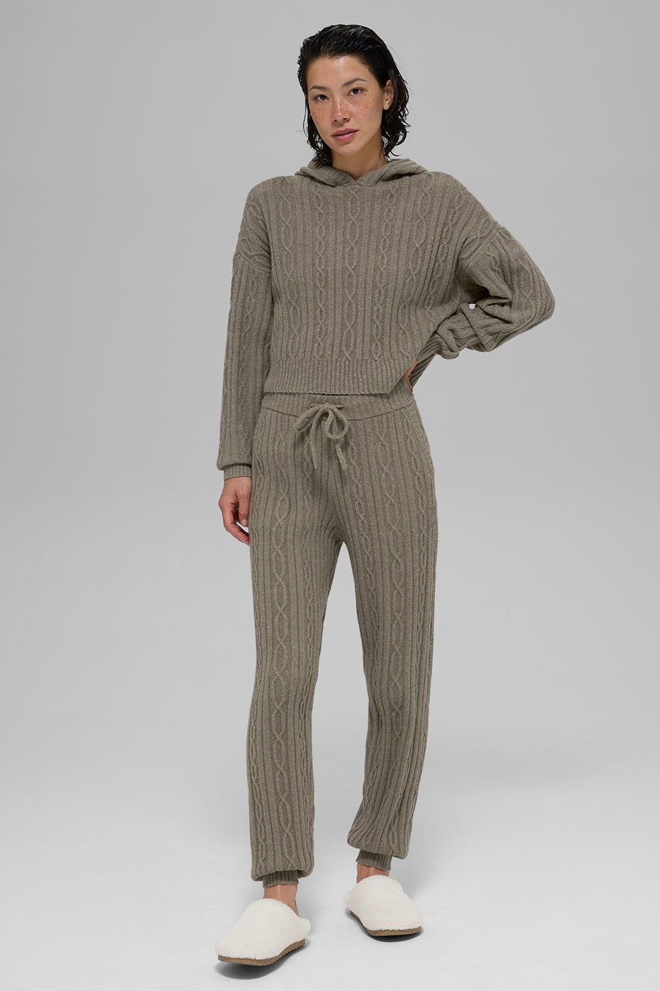 Alo Yoga Cable Knit Winter Bliss Hoodie - Light Cocoa