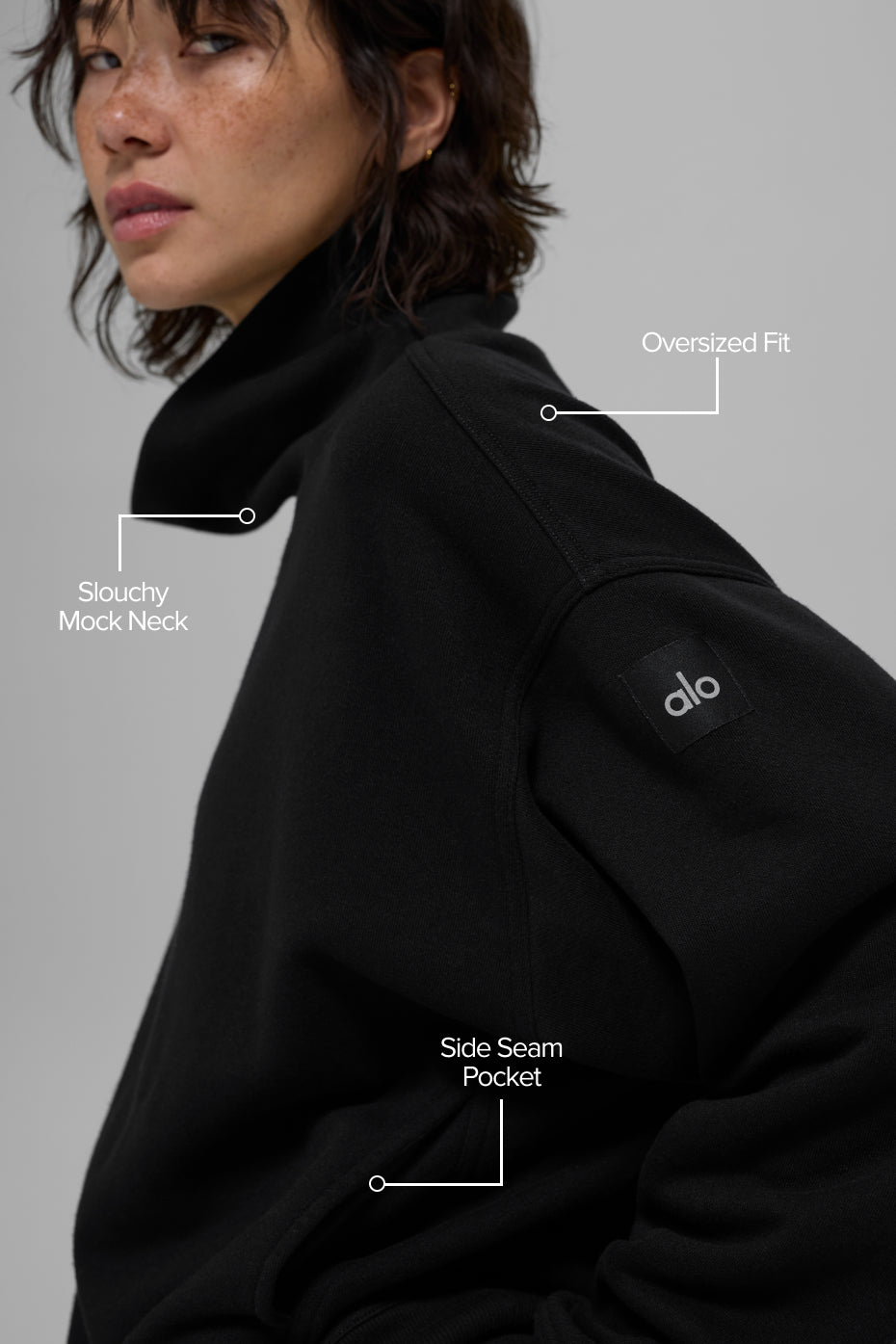 Alo Yoga Hazy Mock Neck Pullover - Black