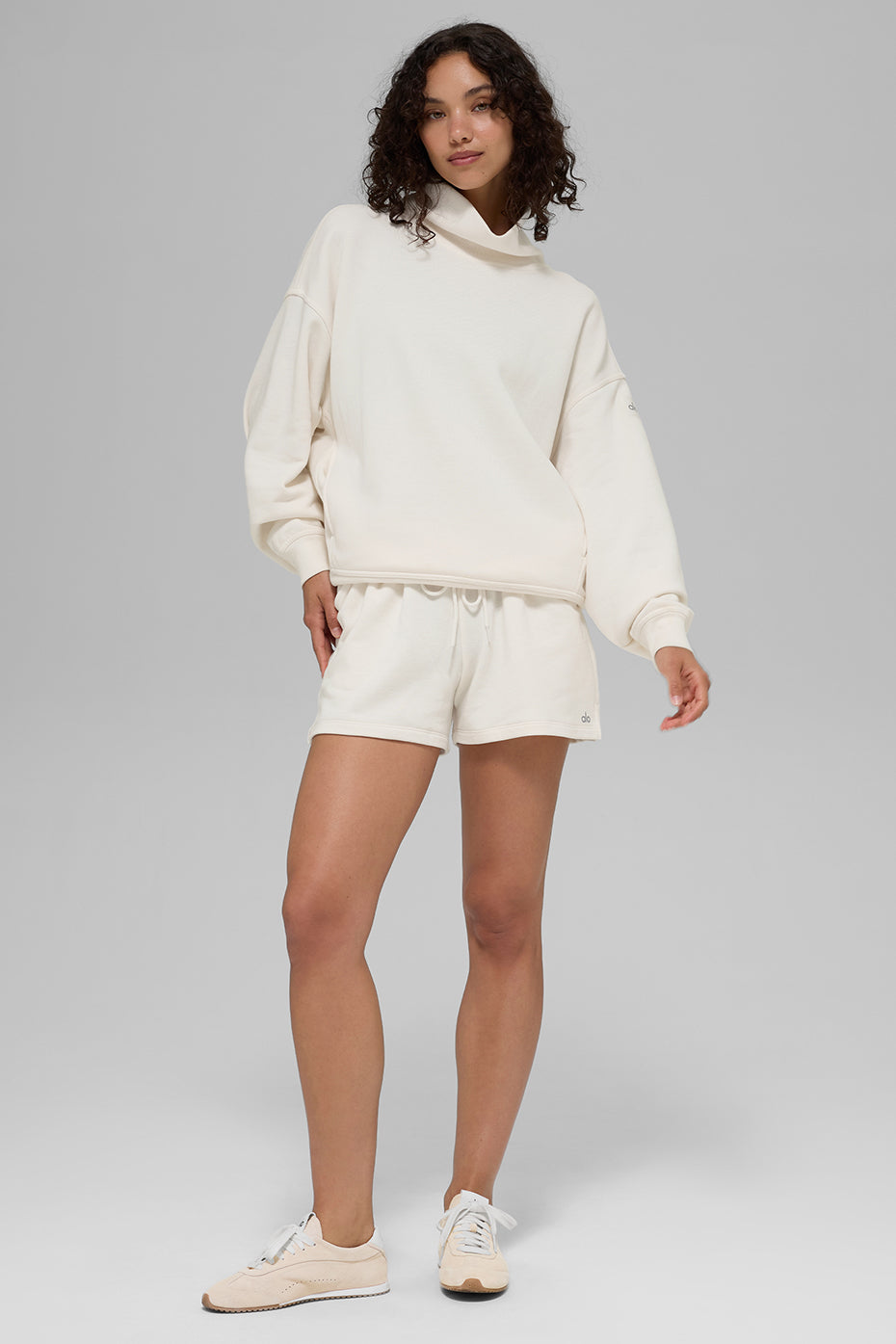 Alo Yoga Hazy Mock Neck Pullover - Ivory