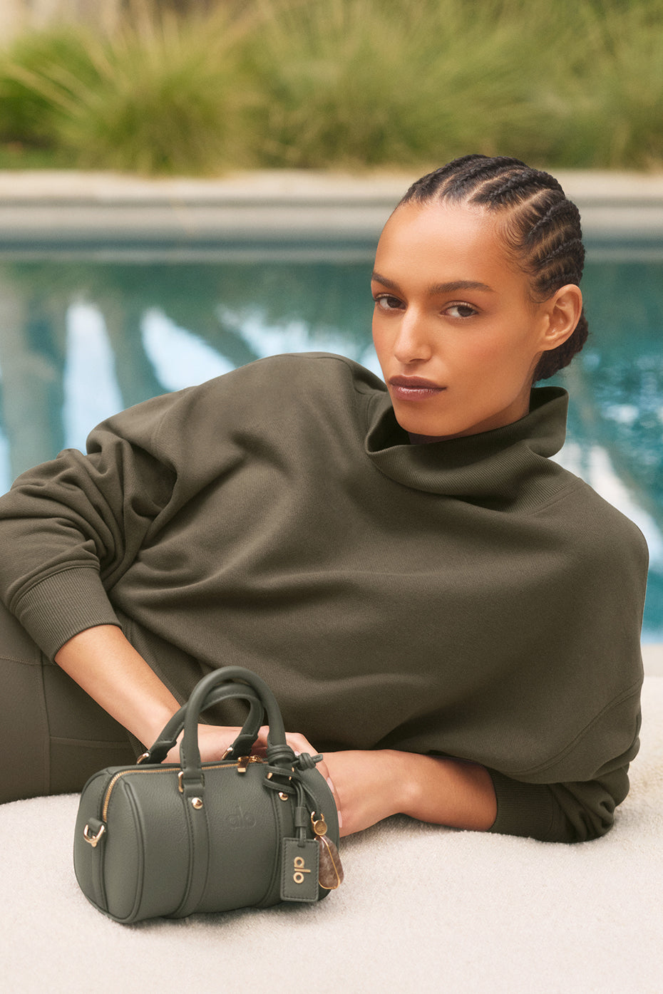 Alo Yoga Hazy Mock Neck Pullover - Olive Tree