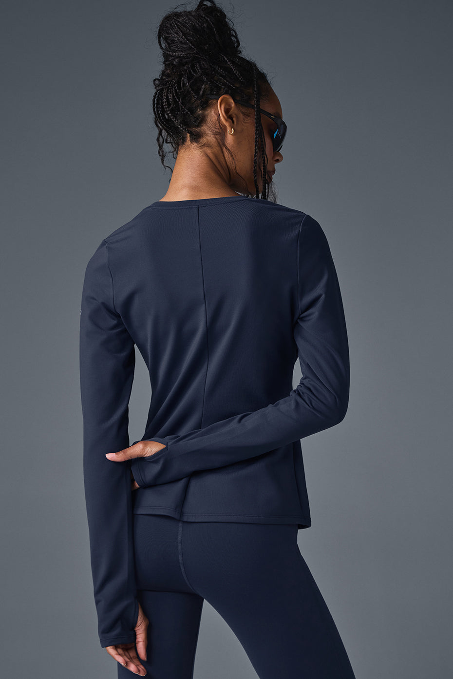 Alo Yoga Airbrush Winter Warm Nocturne Long Sleeve - Navy