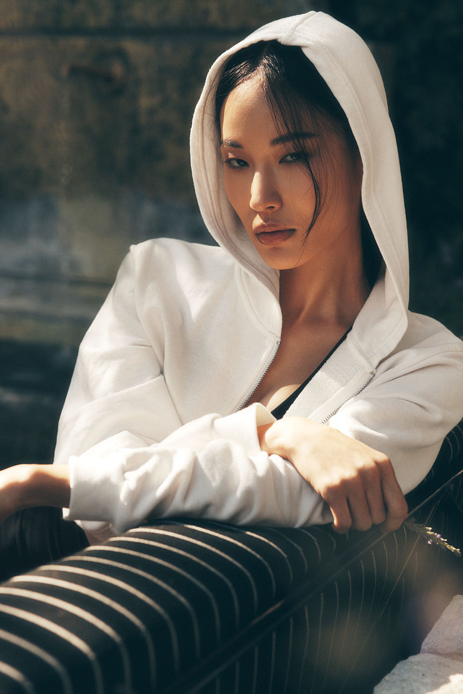 Alo Yoga Sweet Escape Zip Up Hoodie - Ivory