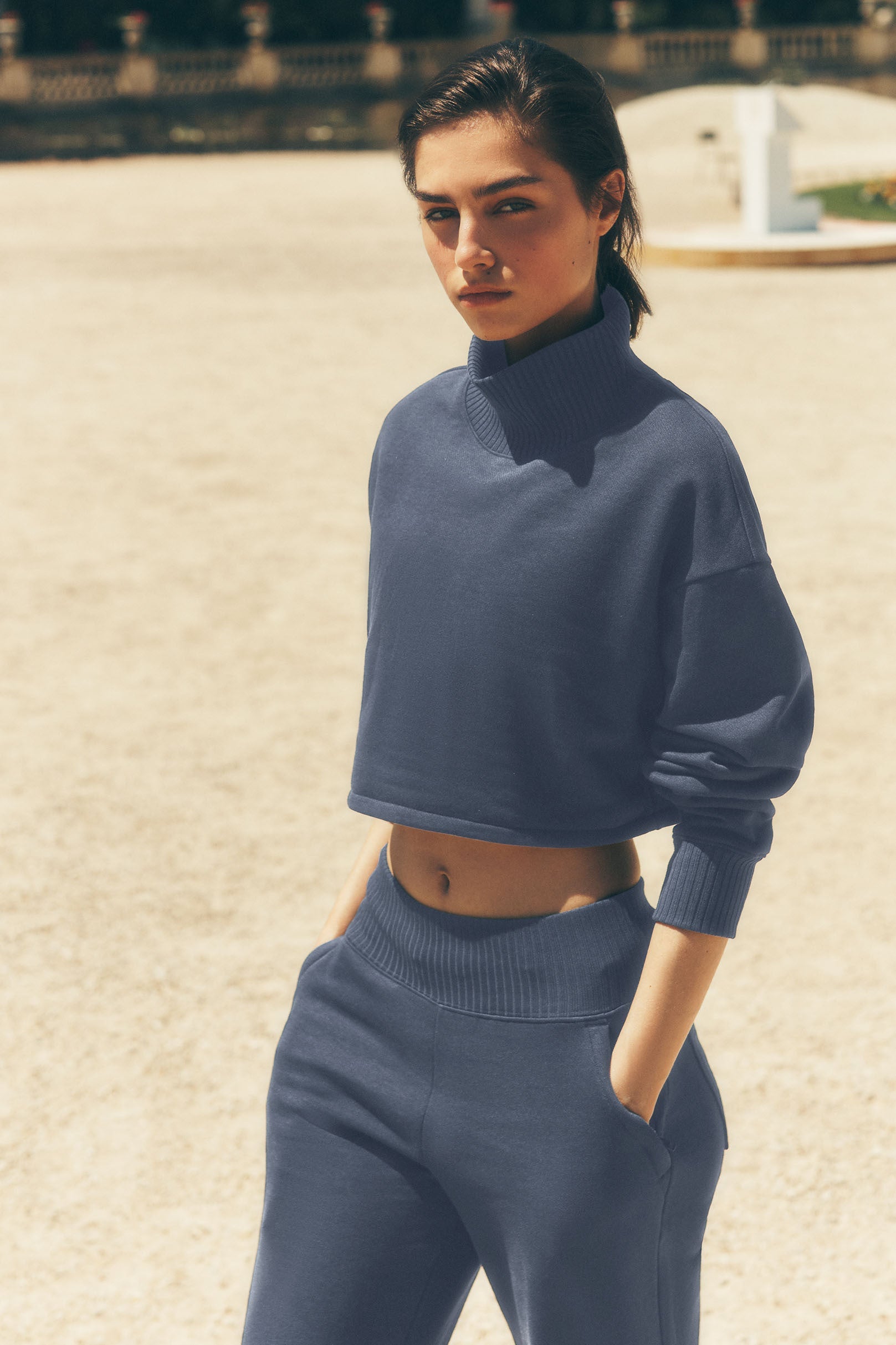 Alo Yoga Cropped Serenity Coverup - Bluestone