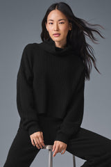 Alo Yoga Cashmere Plush Waffle Turtleneck Pullover - Black