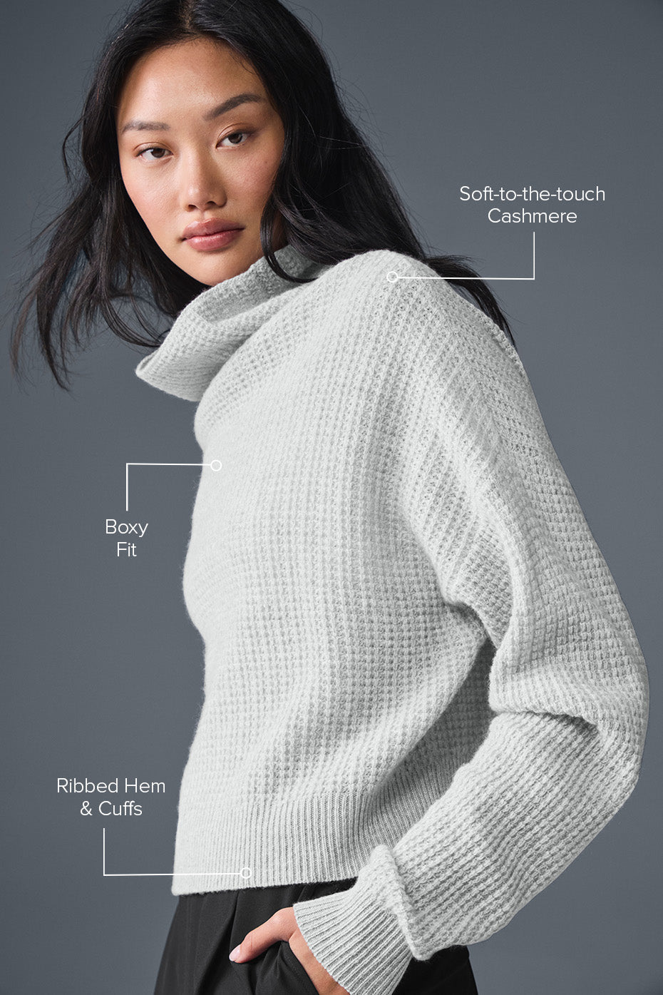 Alo Yoga Cashmere Plush Waffle Turtleneck Pullover - Athletic Heather Grey