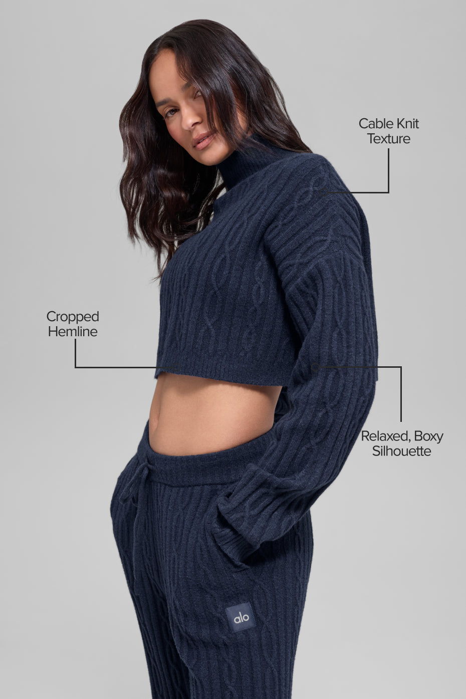 Alo Yoga Cable Knit Cropped Winter Bliss Turtleneck Long Sleeve - Navy