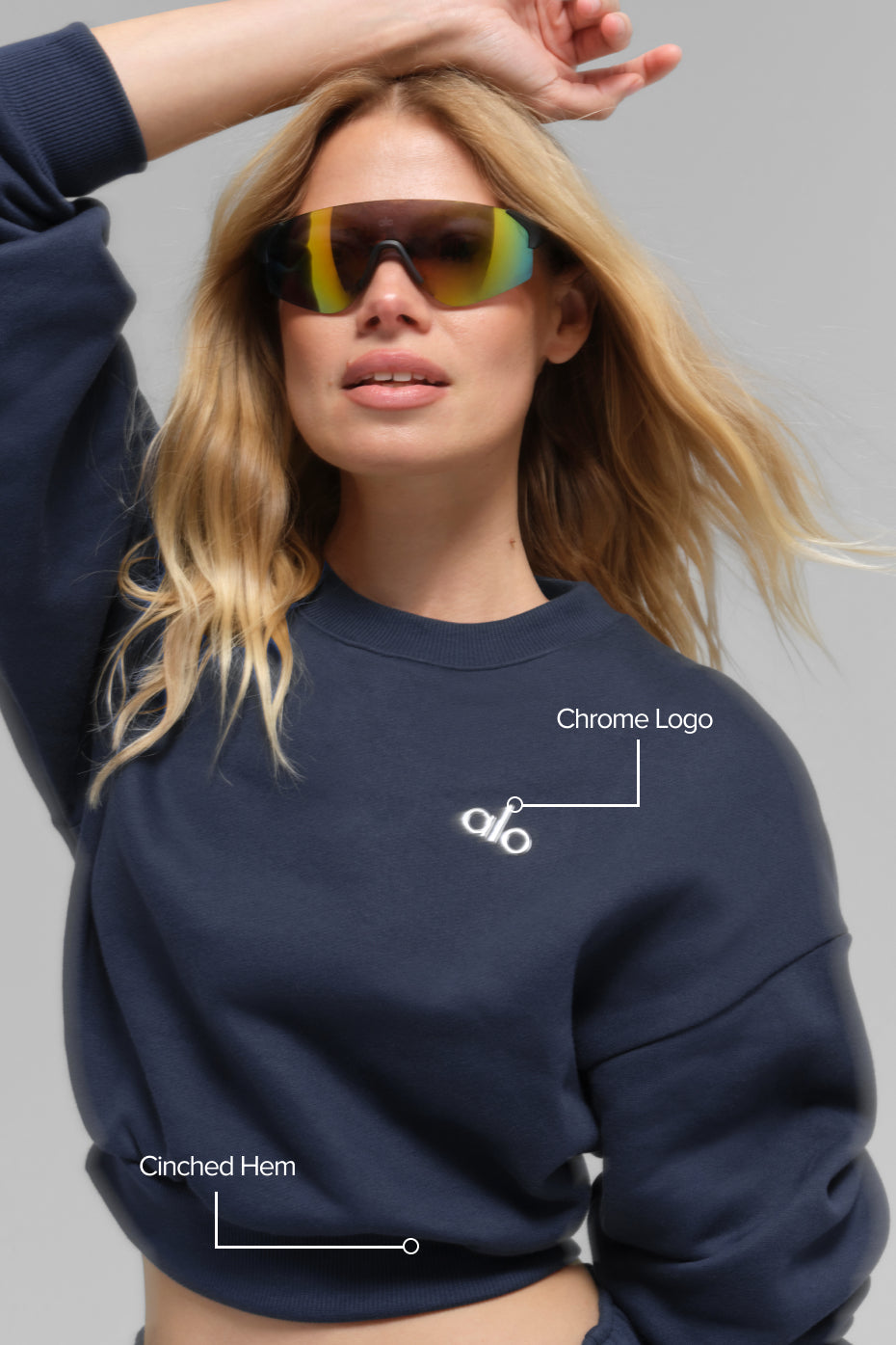 Alo Yoga Cropped Accolade Crewneck - Navy