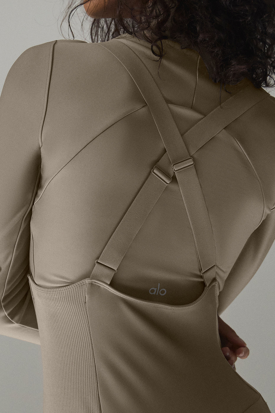 Alo Yoga Airlift Winter Warm Mesh Ski Time Long Sleeve - Light Cocoa