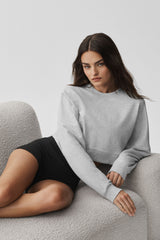 Alo Yoga Cropped Sway Crew Neck Pullover - Athletic Heather Grey