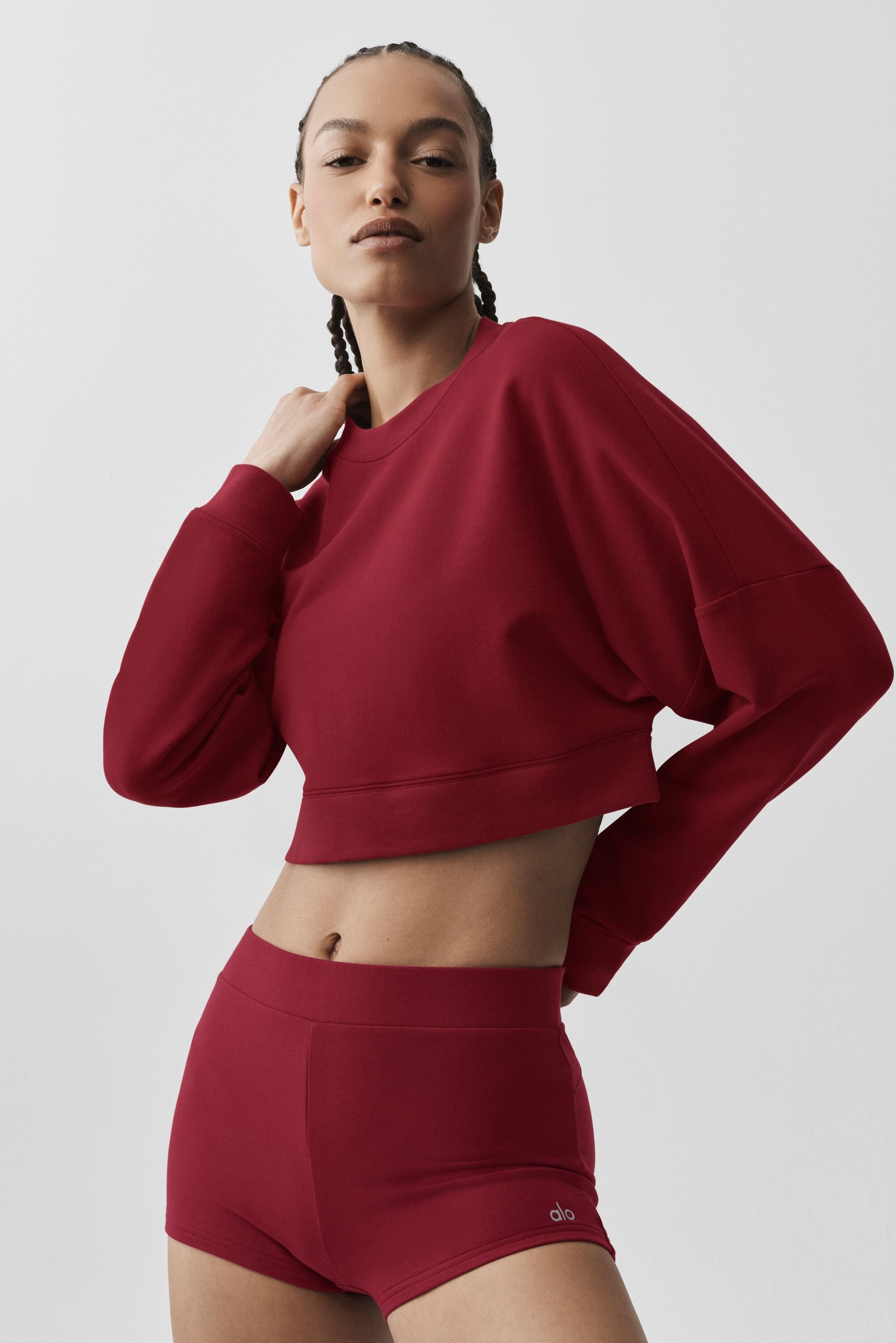 Alo Yoga Cropped Sway Crew Neck Pullover - Summer Romance Red