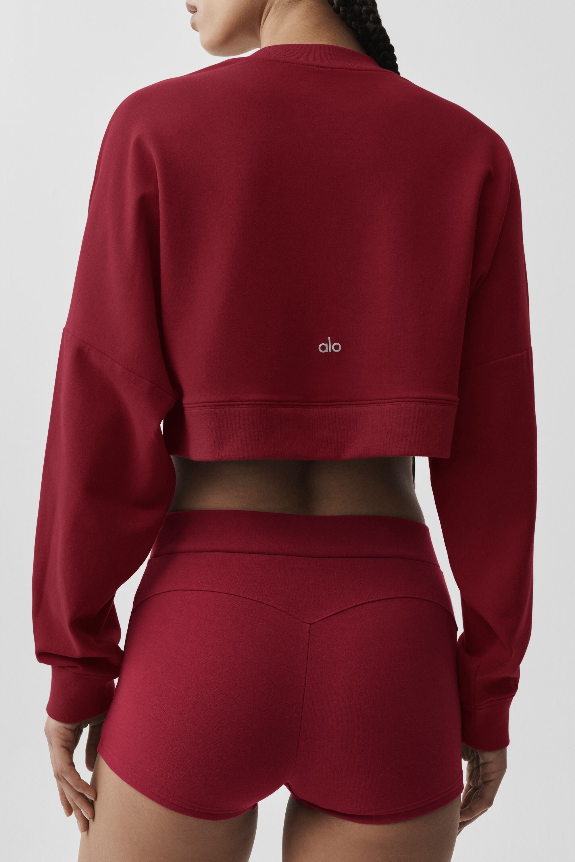 Alo Yoga Cropped Sway Crew Neck Pullover - Summer Romance Red