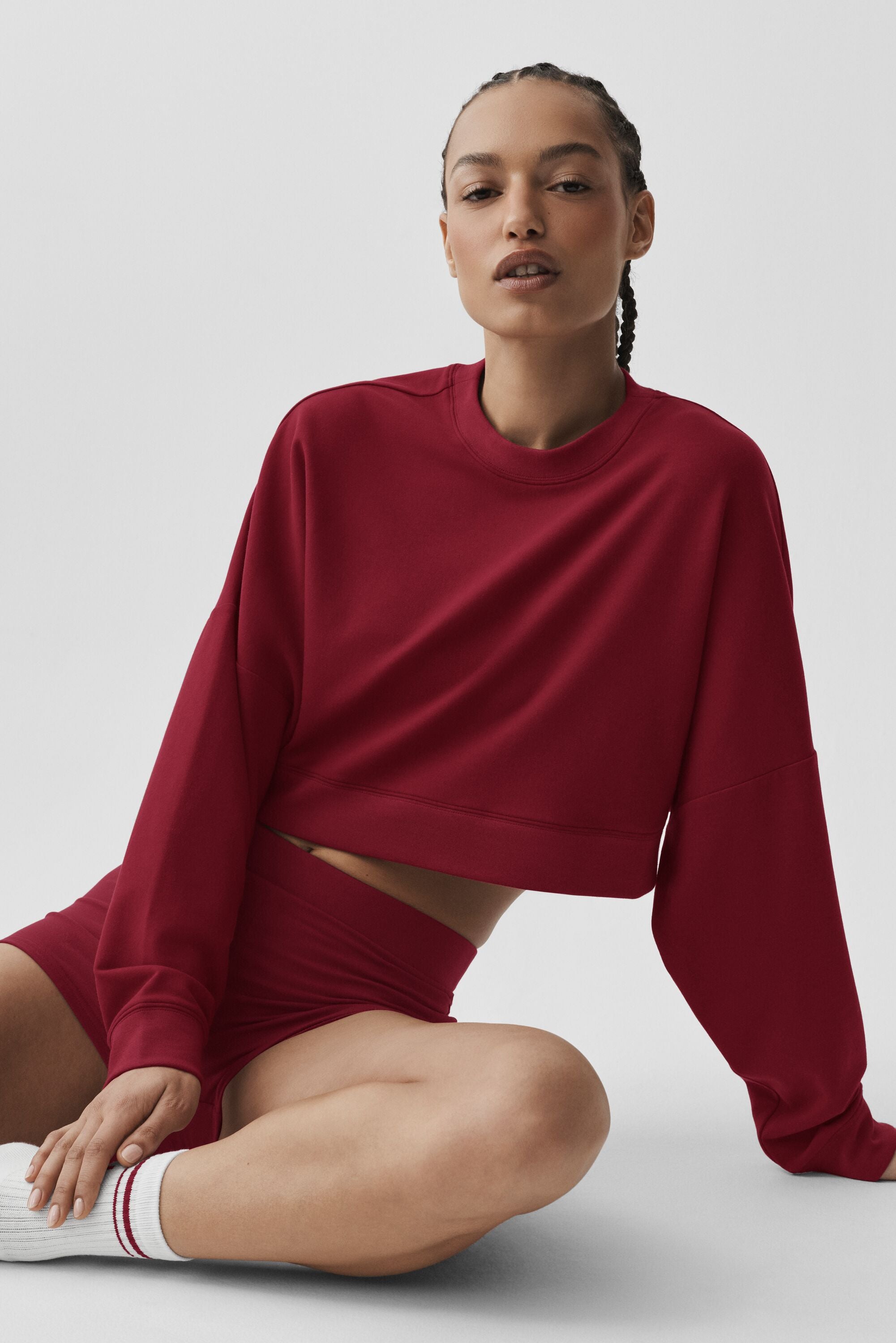 Alo Yoga Cropped Sway Crew Neck Pullover - Summer Romance Red