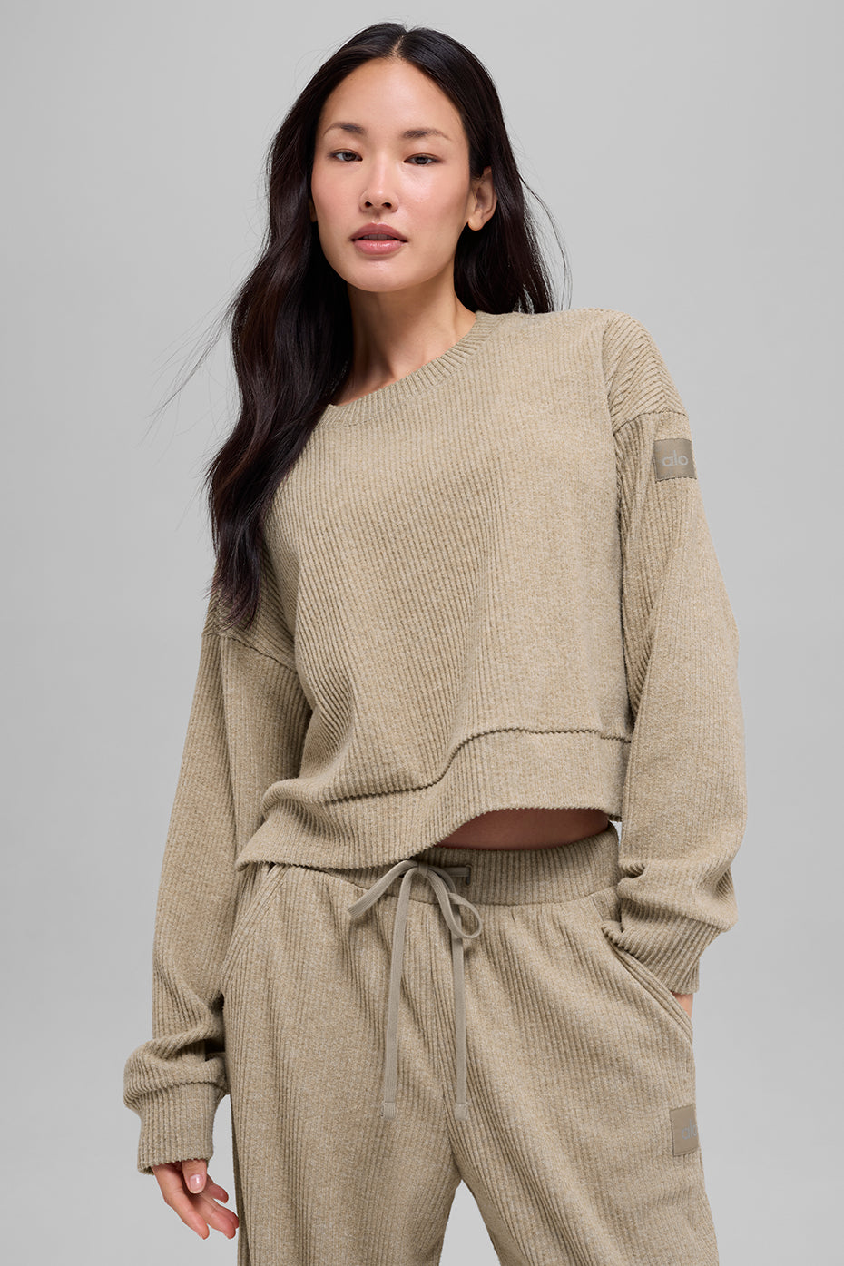 Alo Yoga Muse Crew Neck Pullover - Gravel Heather