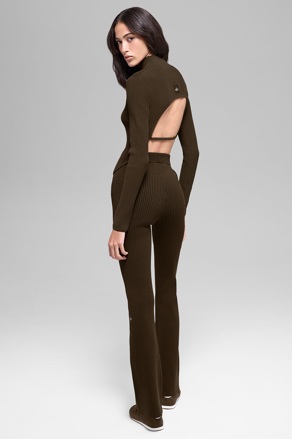 Alo Yoga Denim Knit Backless Long Sleeve - Espresso/Black