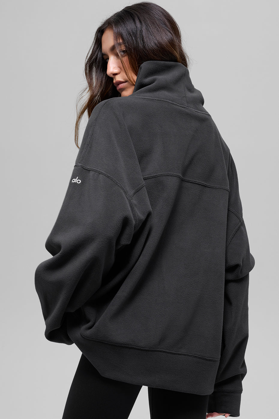 Alo Yoga Polar Fleece Hazy Pullover - Black