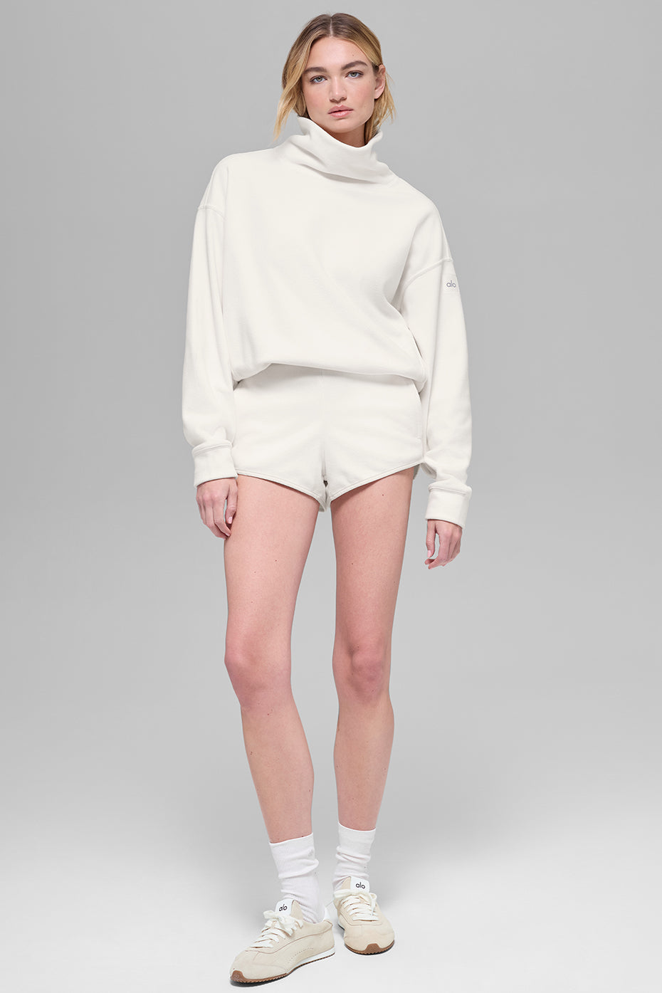 Alo Yoga Polar Fleece Hazy Pullover - Ivory