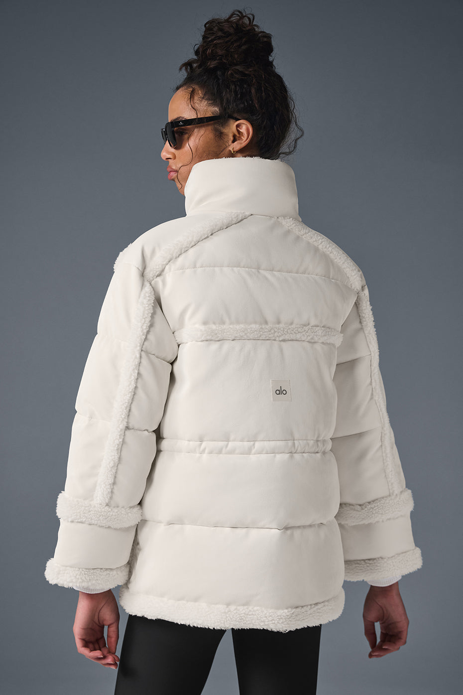 Alo Yoga Ice Breaker Puffer Jacket - Ivory