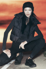 Alo Yoga Gold Rush Puffer Vest - Black