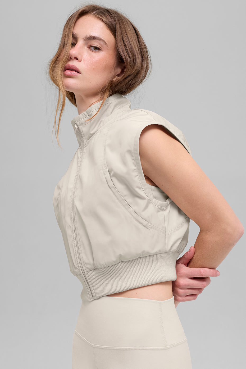 Alo Yoga In Motion Vest - Bone
