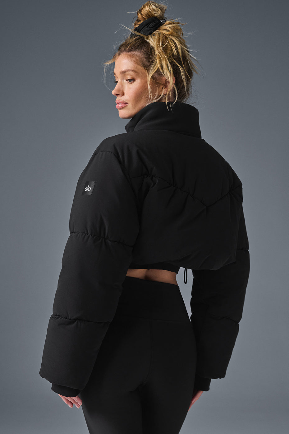 Alo Yoga Main Act Corset Puffer - Black