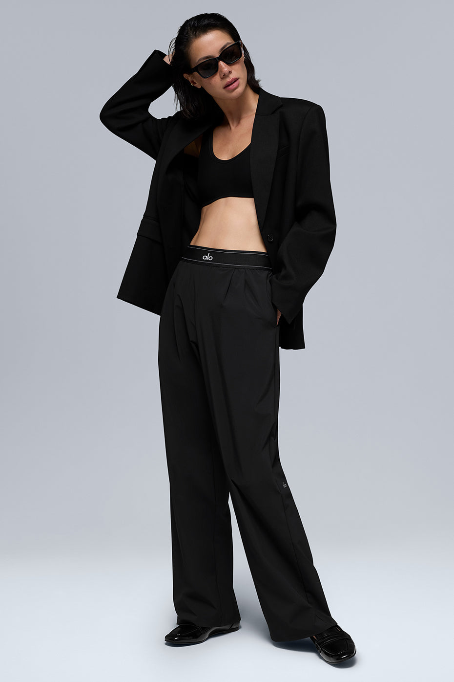 Alo Yoga First-Class Blazer - Black