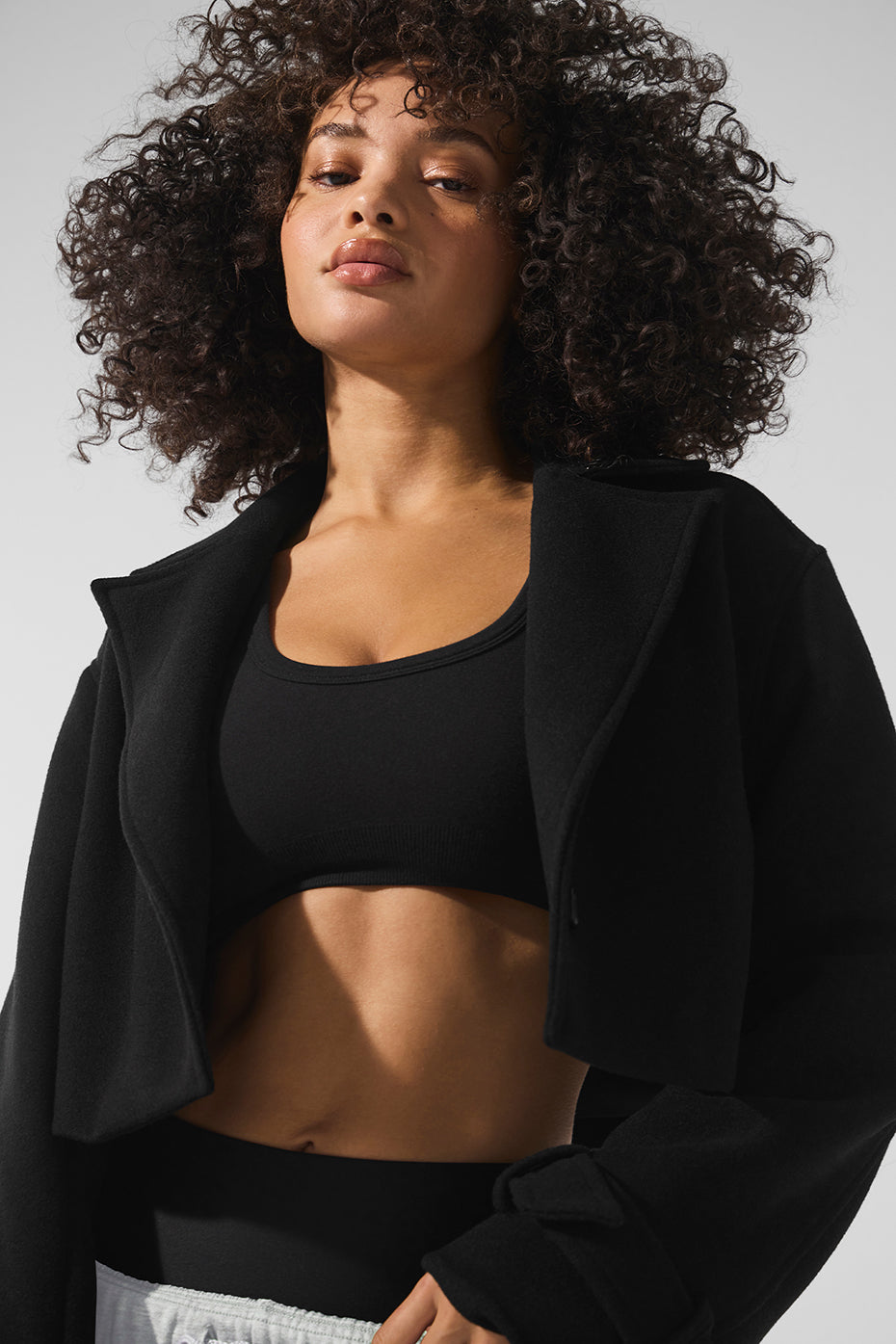 Alo Yoga Wool Cropped Metro Trench - Black