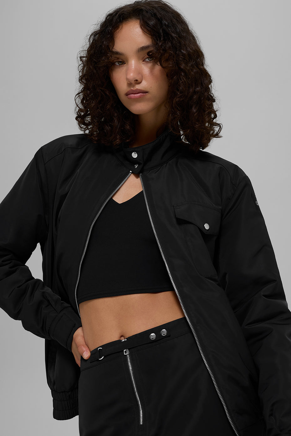 Alo Yoga Work It Bomber - Black