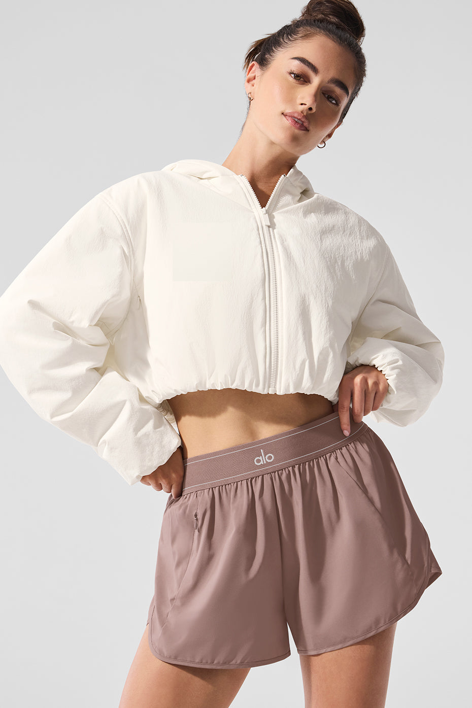 Alo Yoga Cropped Mountain Peak Full-Zip Hoodie - Ivory