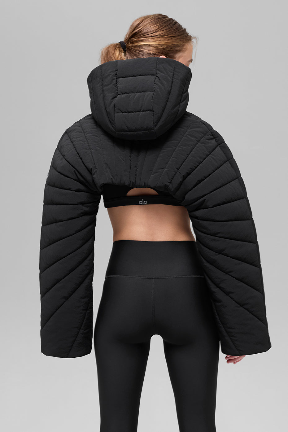 Alo Yoga Quilted Starlight Puffer Shrug - Black