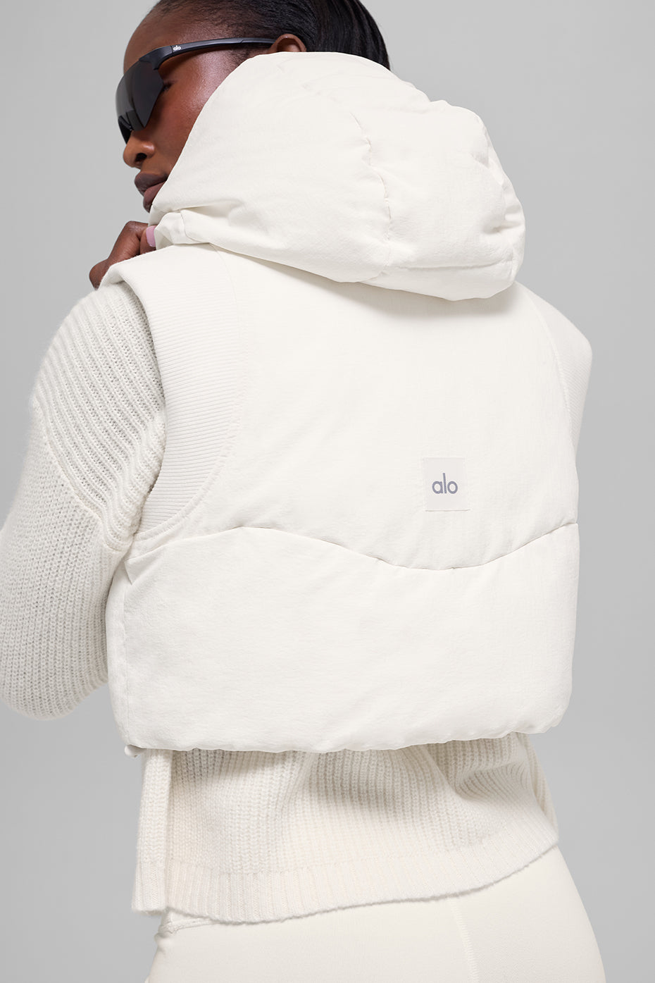 Alo Yoga Fast Lane Puffer Vest - Ivory