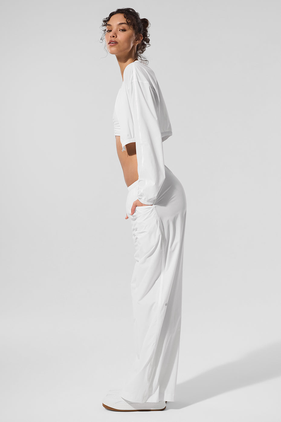 Alo Yoga Cropped Breezy Full-Zip Cover Up - White