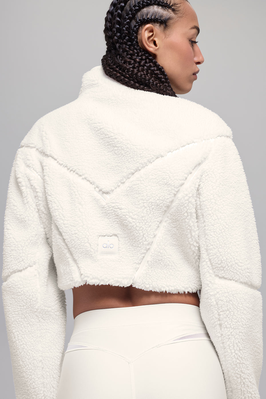 Alo Yoga Sherpa Cropped Slope Side Jacket - Ivory