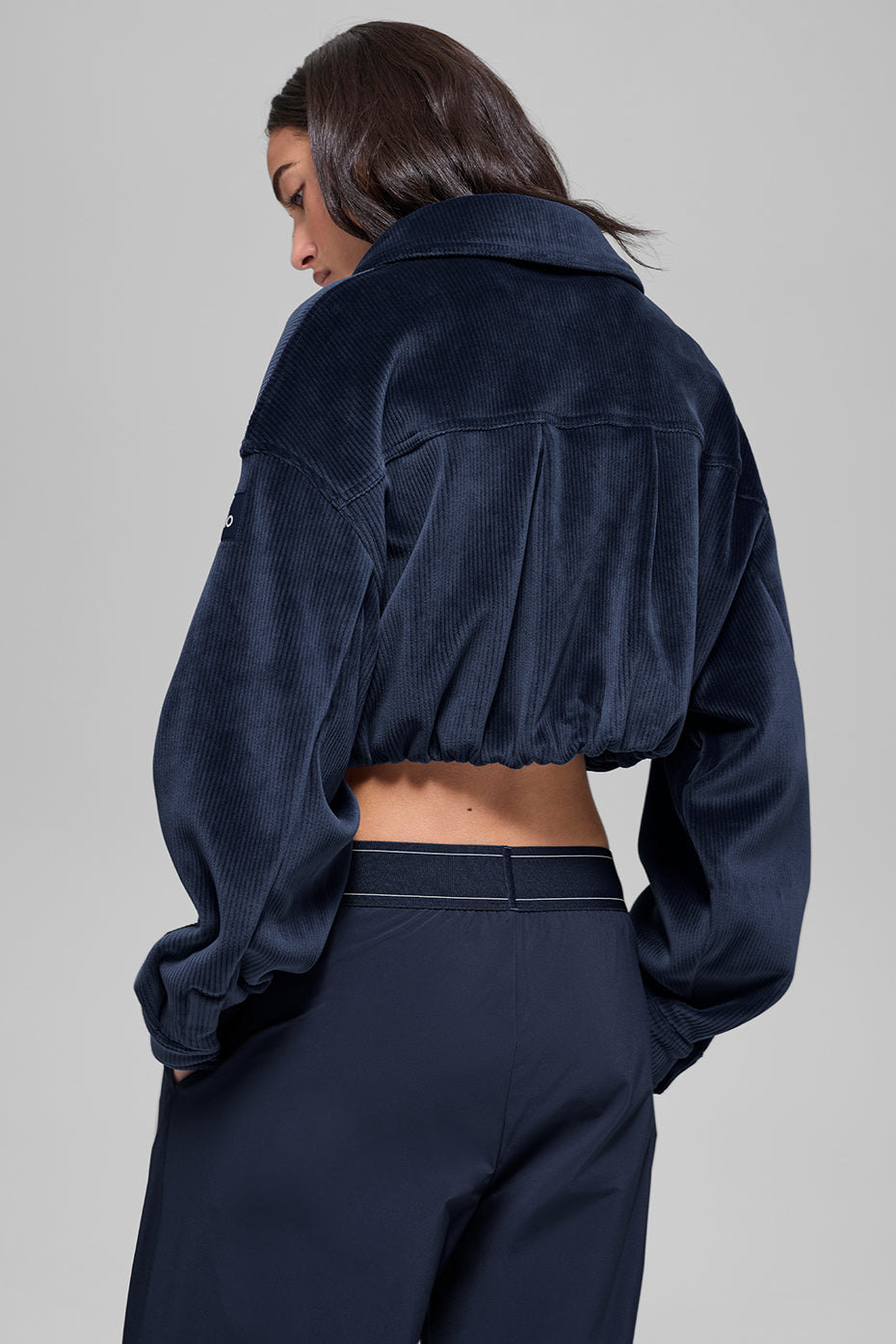 Alo Yoga Ribbed Velour Cropped Mountain Side Jacket - Navy