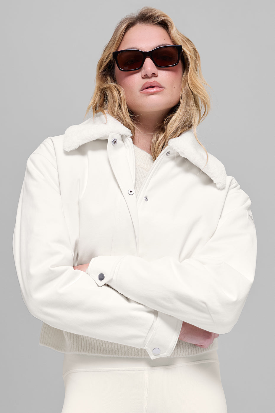 Alo Yoga Navigator Jacket - Ivory