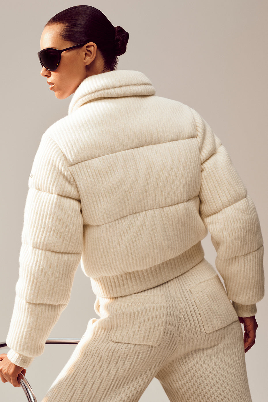 Alo Yoga Cashmere Northstar Sweater Puffer - Ivory