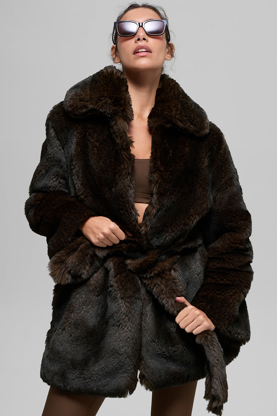 Alo Yoga Faux Fur Starstruck Coat - Midnight Brown/Black
