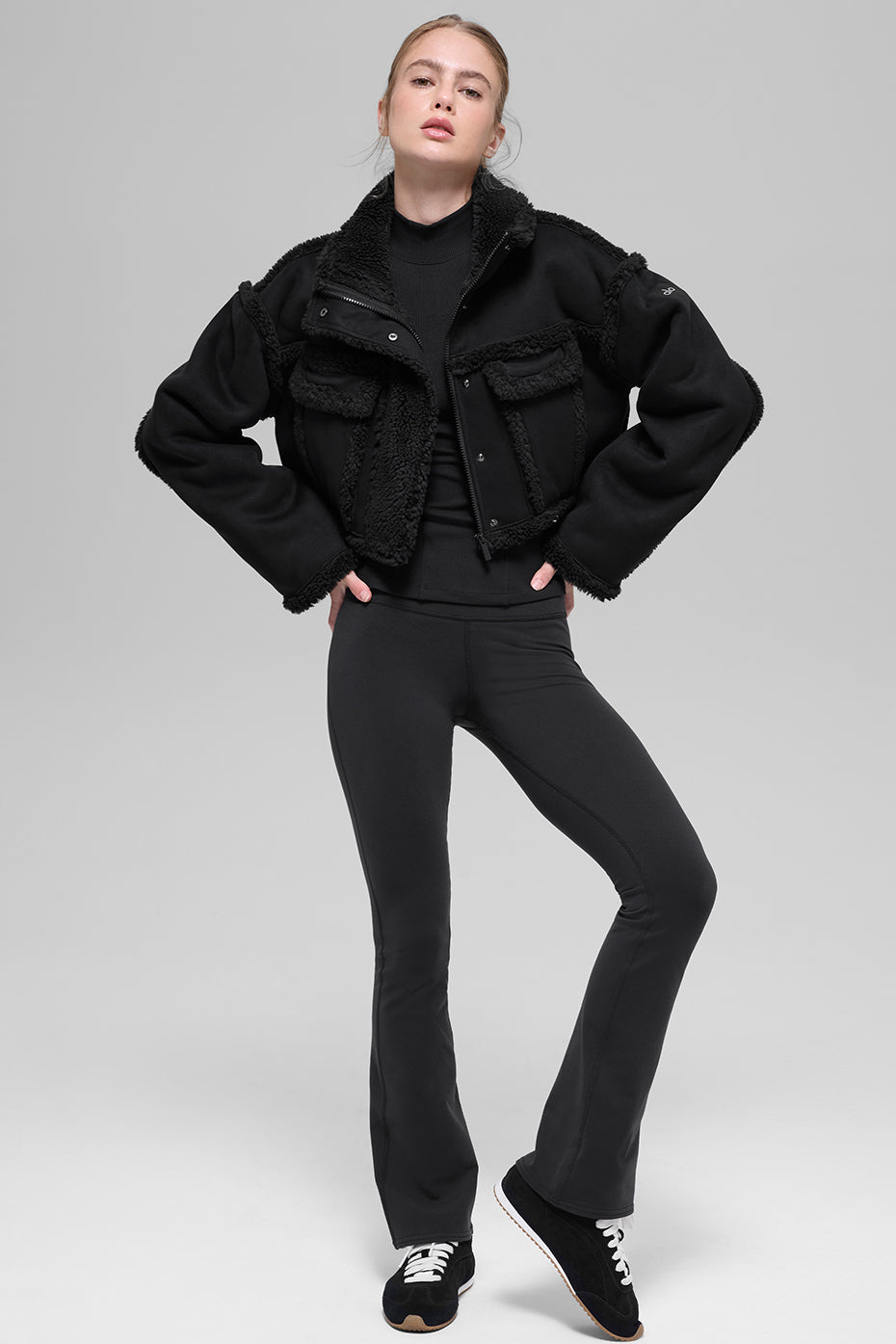 Alo Yoga Faux Shearling Snowfall Cropped Jacket - Black