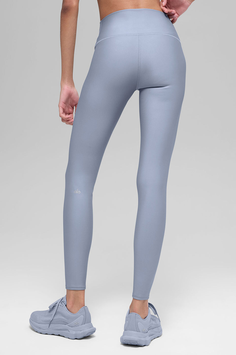 Alo Yoga Airlift Winter Warm High-Waist Legging - Winter Frost