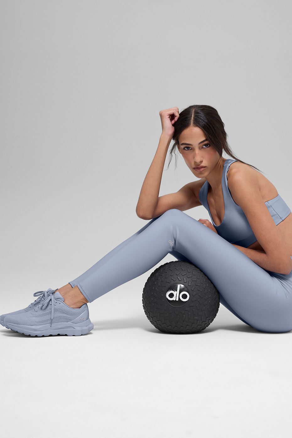 Alo Yoga Airlift Winter Warm High-Waist Legging - Winter Frost