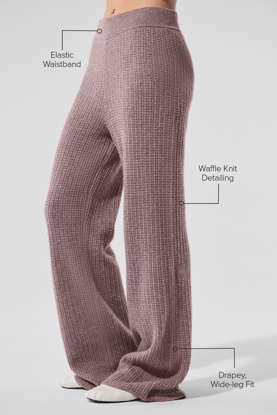 Alo Yoga Cashmere High-Waist Plush Waffle Pant - Mushroom Heather