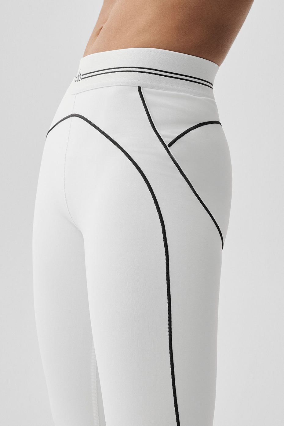 Alo Yoga Airbrush High-Waist Heart Throb Legging - White/Black